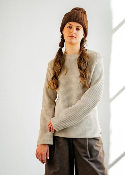 Sand knit sweatshirt
Chandail beige tricoté