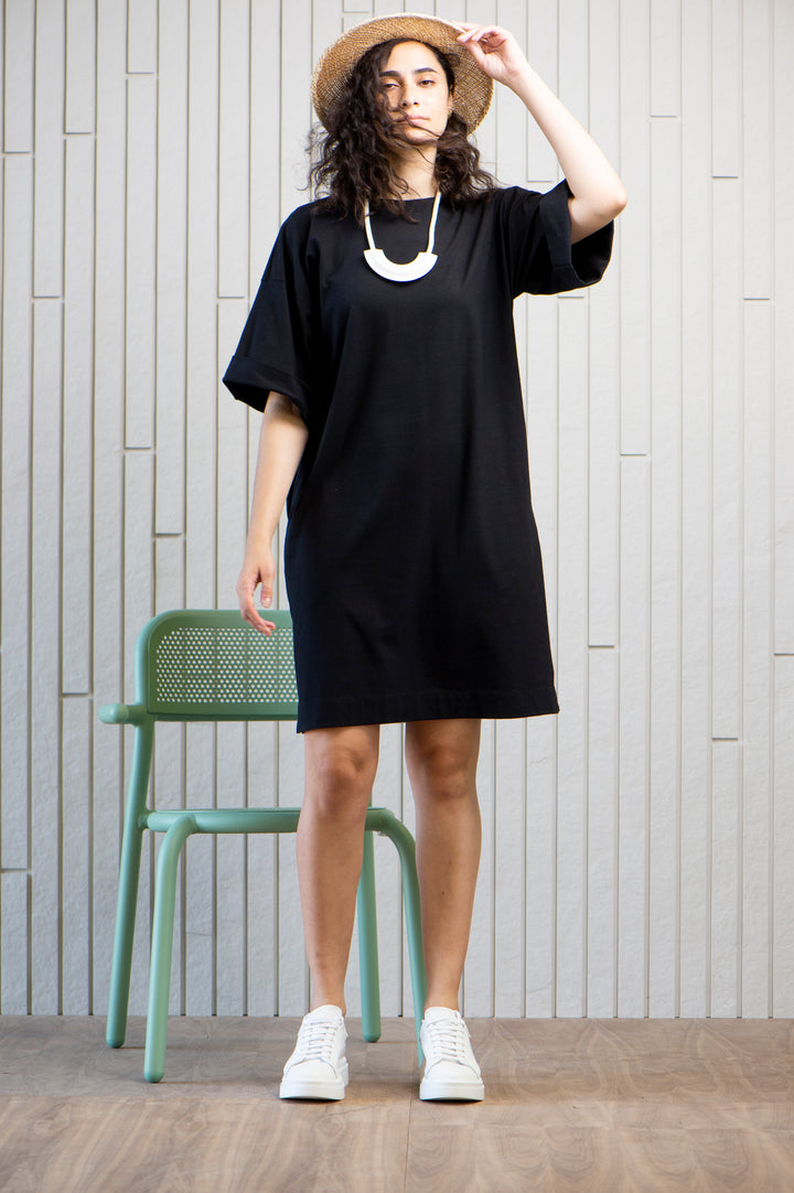 seaside-jersey-dress-cotton-pockets-Tshirt-Canadian-designer-black